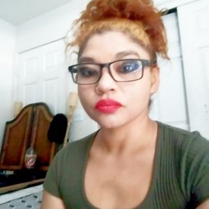 Meet your Posher, Christy